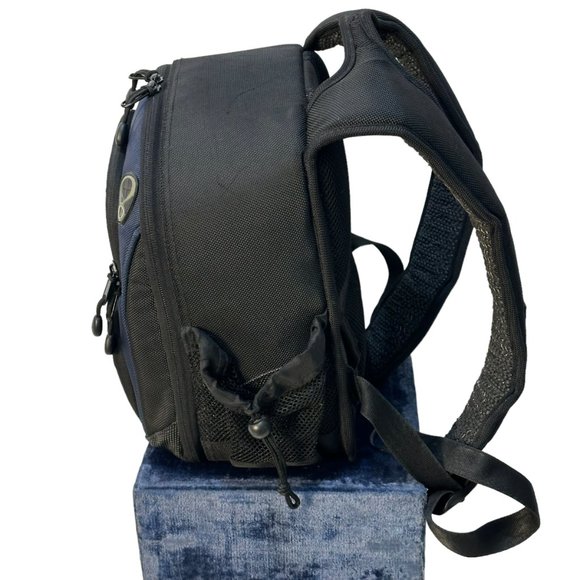 (10-229) Quantaray Pro Camera Backpack - Picture 2 of 16